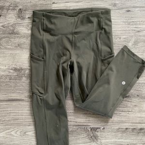 Lululemon leggings